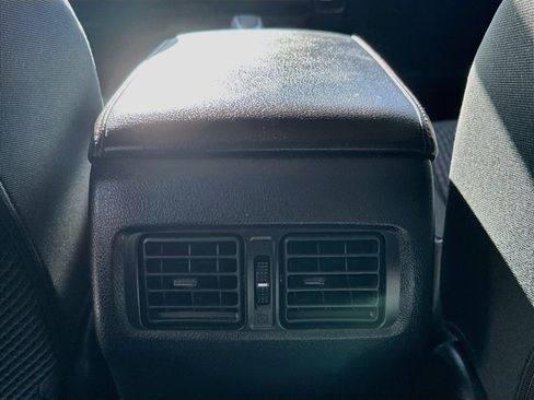Used 2021 Toyota 4Runner TRD Off-Road AWD/4WD image 28