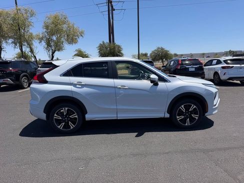 Used 2024 Mitsubishi Eclipse Cross SEL AWD/4WD image 4