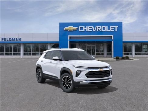 New 2026 Chevrolet TrailBlazer LT w/ Convenience Package FWD image 1