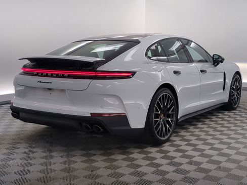 New 2026 Porsche Panamera image 6