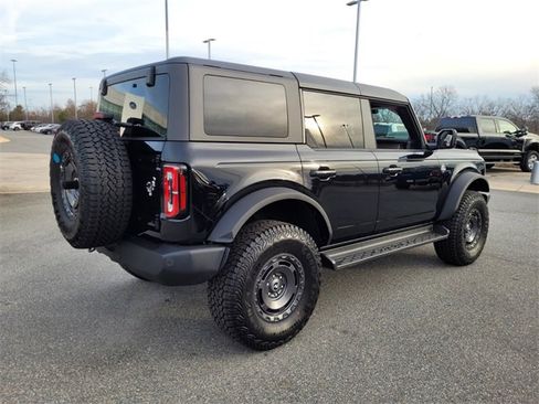 Used 2025 Ford Bronco Outer Banks w/ Sasquatch Package image 10