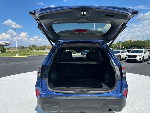 Certified 2025 Subaru Forester Touring w/ Touring Package AWD/4WD image 9
