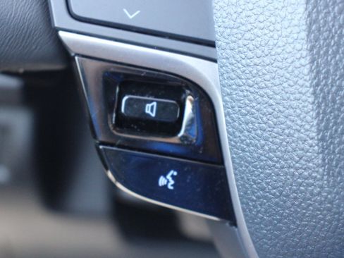 Certified 2025 Toyota Camry SE AWD/4WD image 25