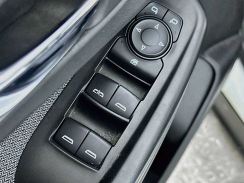 Used 2023 Chevrolet TrailBlazer LT w/ Convenience Package AWD/4WD image 20