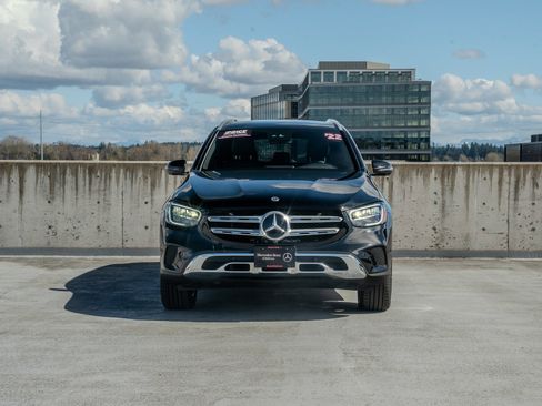 Used 2022 Mercedes-Benz GLC 300 4MATIC image 2