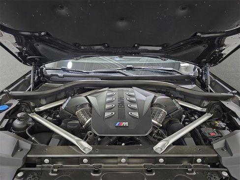 Used 2024 BMW X5 M60i w/ Executive Package image 34