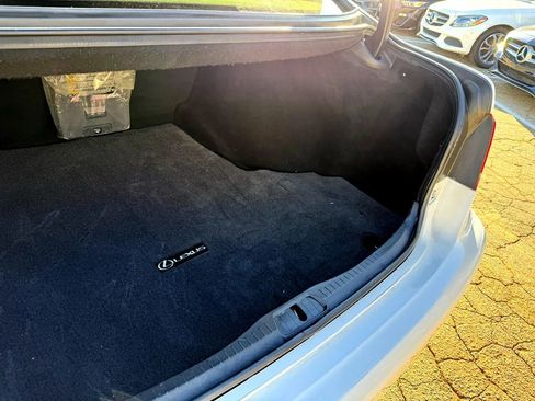 Used 2015 Lexus LS 460 w/ Comfort Package image 36