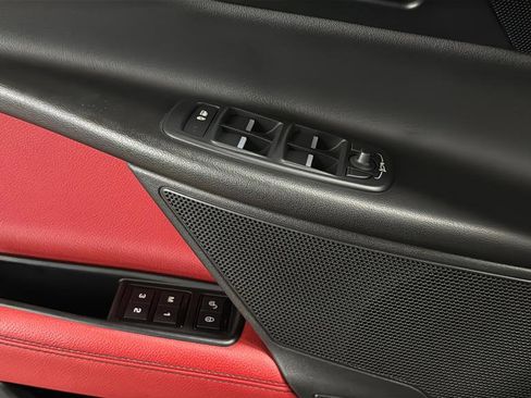 Used 2017 Jaguar XE R-Sport image 16