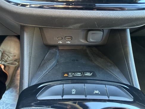 Used 2024 Buick Envista Avenir image 67