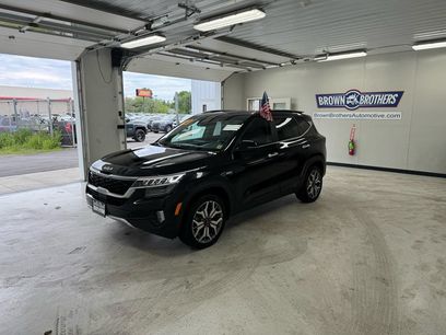 Used 2023 Kia Seltos SX w/ SX Sunroof Package
