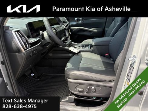 New 2026 Kia Sorento S AWD/4WD image 17