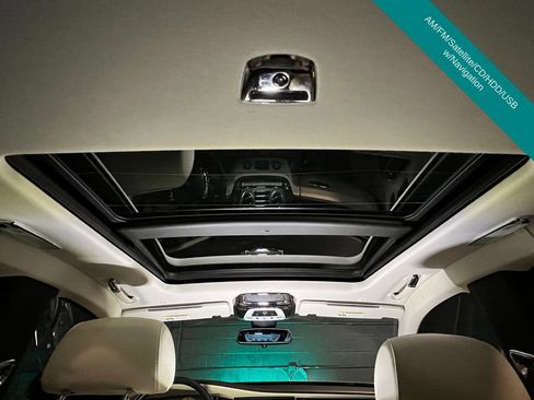 Used 2013 Rolls-Royce Ghost RWD image 3