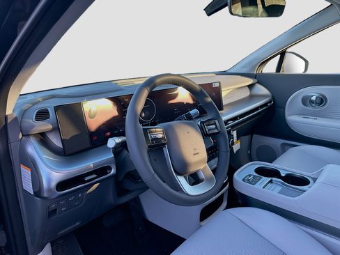 New 2026 Hyundai Ioniq 9 SEL image 7