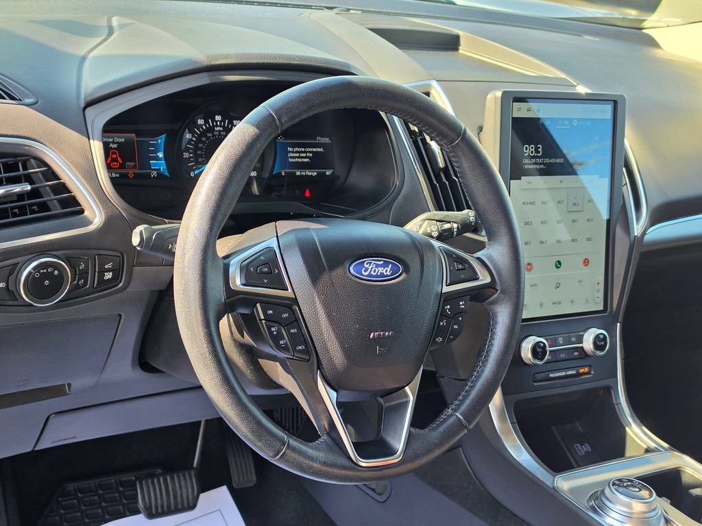 Used 2024 Ford Edge Titanium AWD/4WD image 12