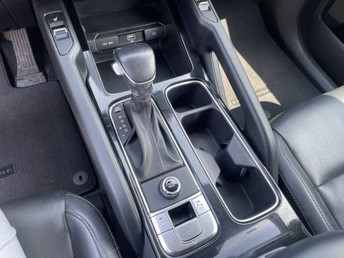 Used 2020 Kia Telluride S FWD image 25