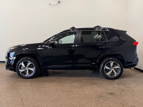 Used 2024 Toyota RAV4 SE w/ Weather & Moonroof Package AWD/4WD image 2