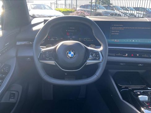 Certified 2026 BMW 530i w/ Premium Package RWD image 7