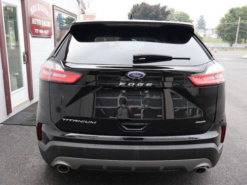 Used 2024 Ford Edge Titanium AWD/4WD image 3