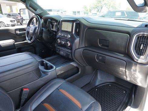 Used 2023 GMC Sierra 2500 AT4 w/ AT4 Premium Plus Package AWD/4WD image 24
