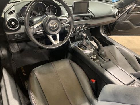 Used 2017 MAZDA MX-5 Miata Grand Touring image 14