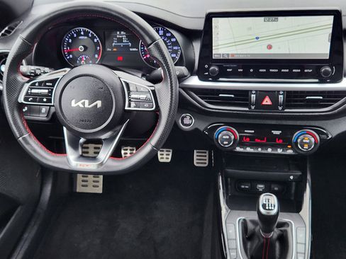 Certified 2022 Kia Forte GT image 32