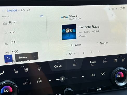 Used 2024 Lexus RX 350 Premium w/ Convenience Package FWD image 17