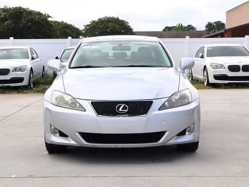 Used 2006 Lexus IS 250 RWD image 2