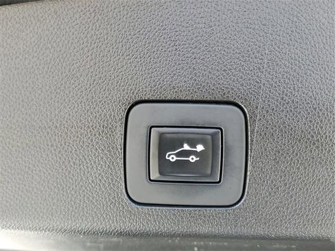 Certified 2021 Buick Encore GX Select image 10