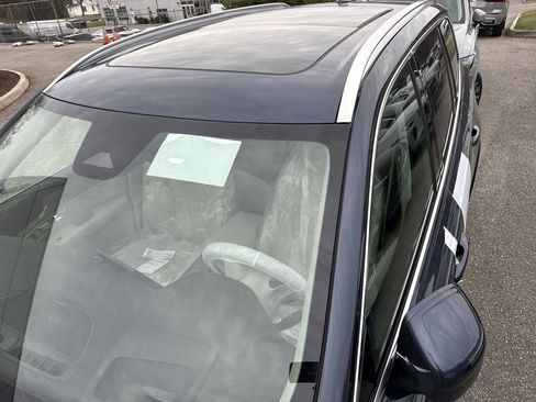 New 2026 Volvo XC90 B6 Ultra image 3