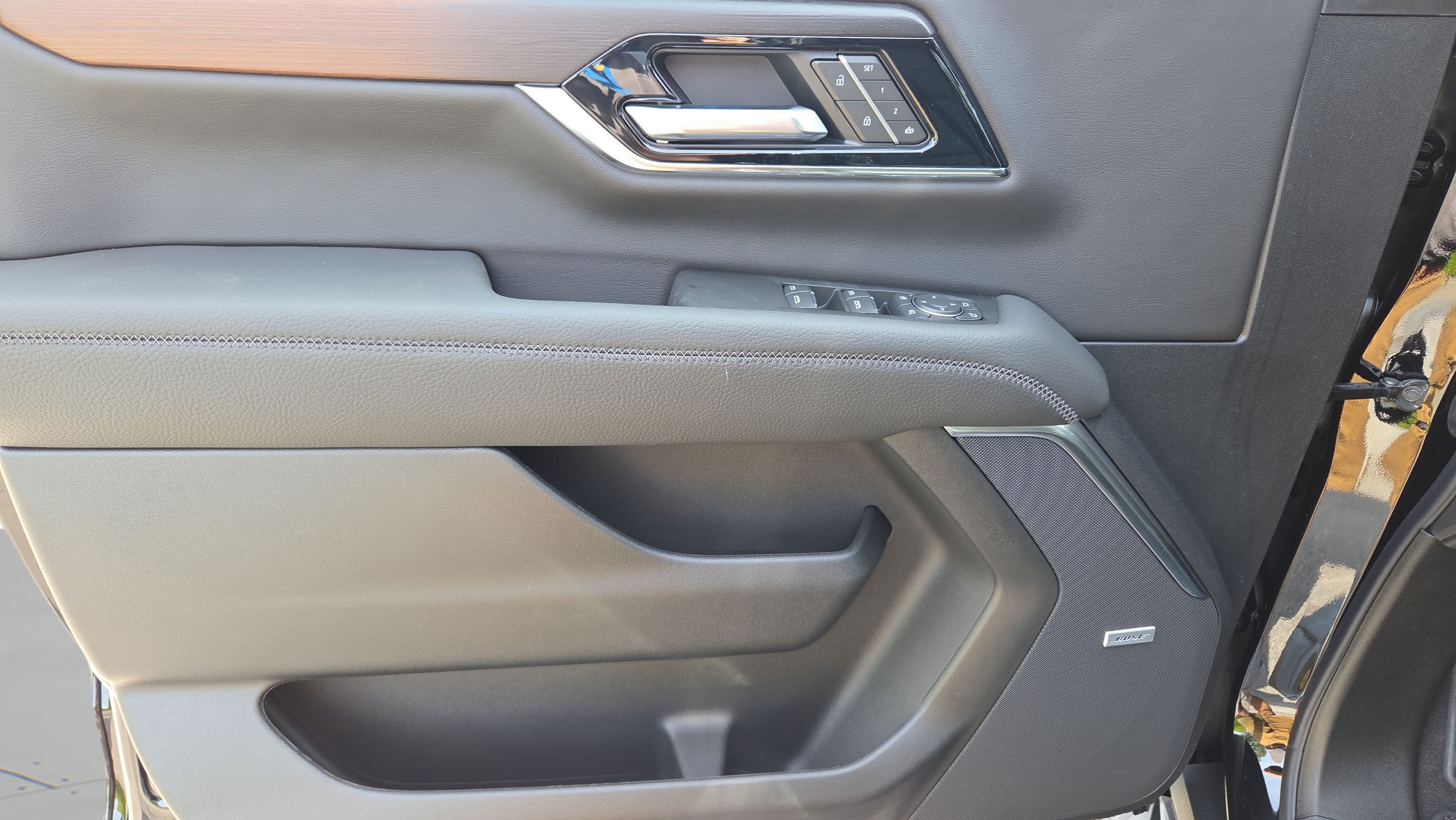New 2026 GMC Yukon Denali AWD/4WD image 19
