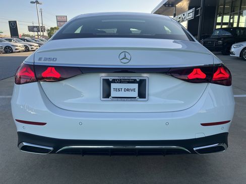 New 2025 Mercedes-Benz E 350 Sedan image 10