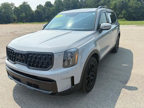 Used 2025 Kia Telluride EX X-Line AWD/4WD image 7