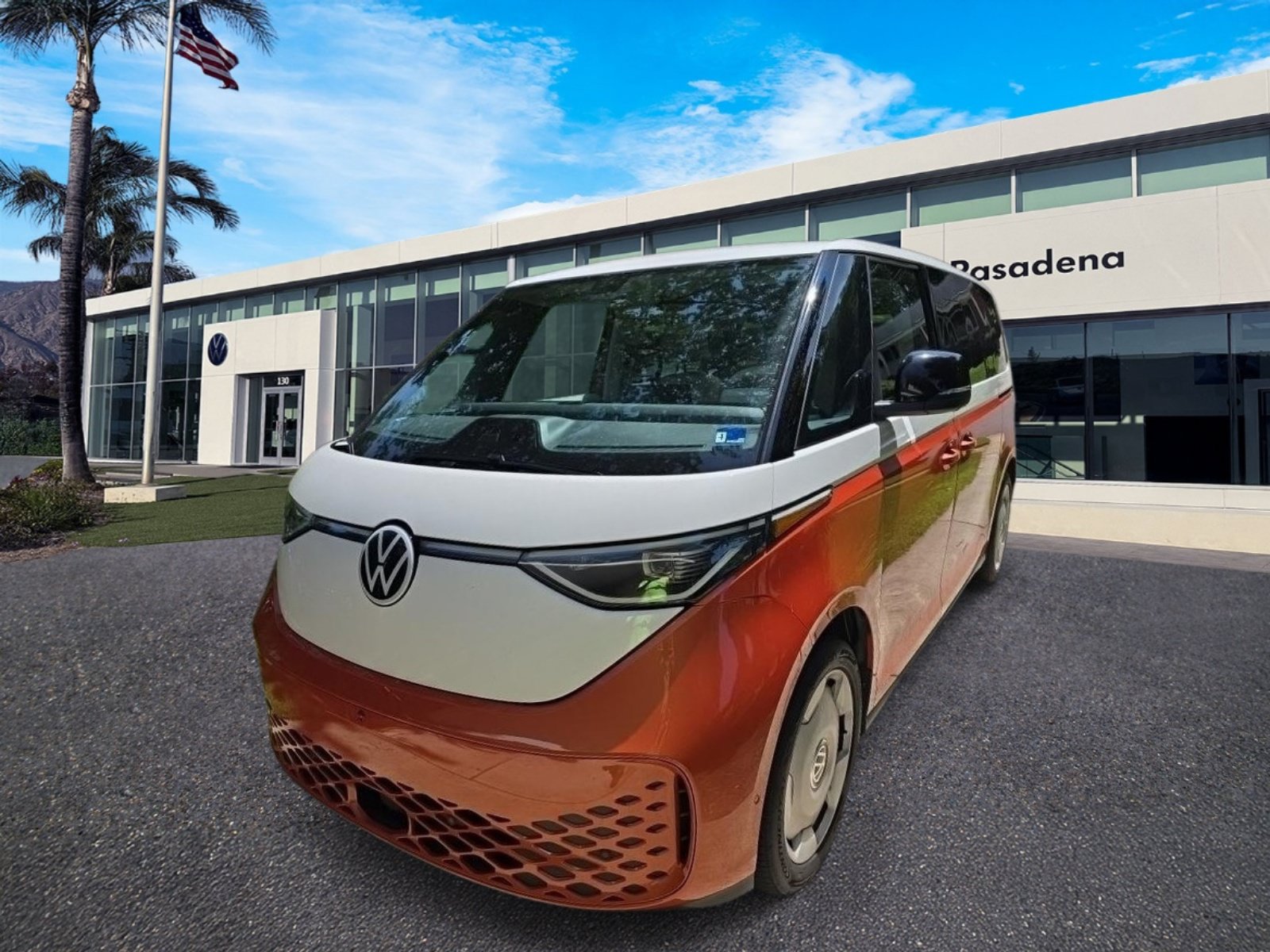 Used 2025 Volkswagen ID. Buzz 1st Edition w/ Cupholders Package RWD image 1