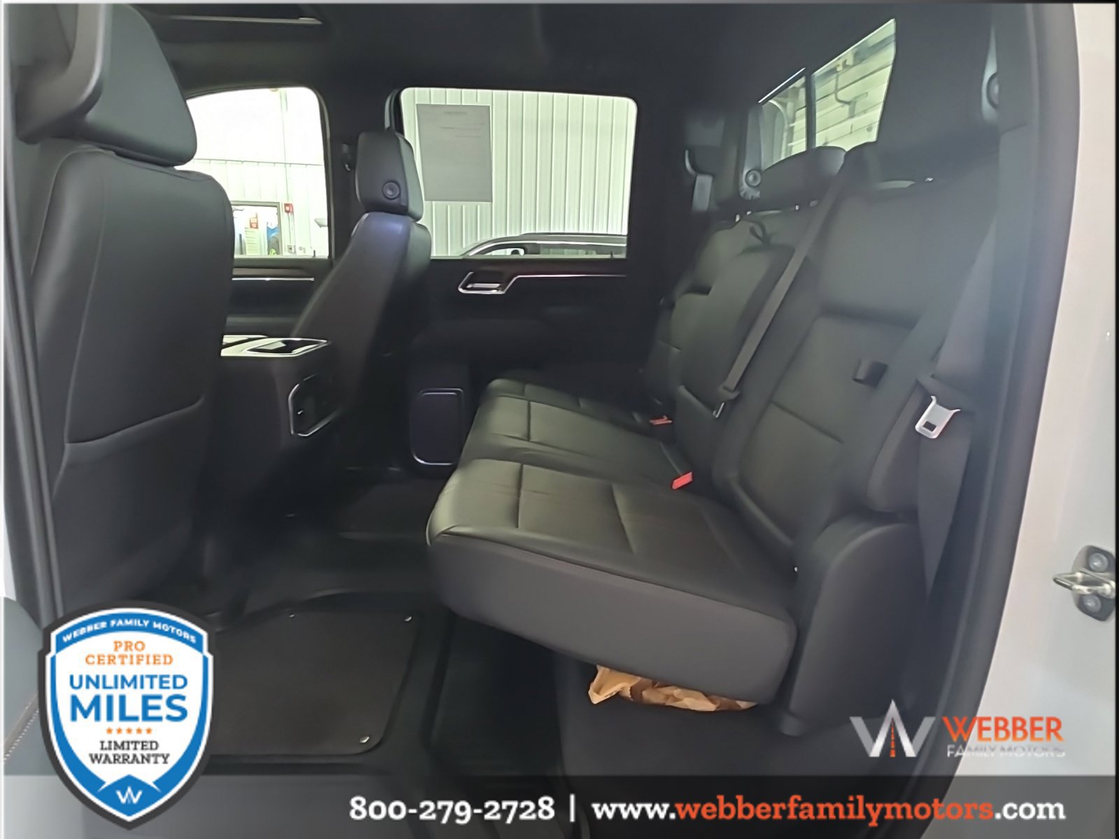 Used 2024 Chevrolet Silverado 3500 High Country w/ High Country Premium Package AWD/4WD image 18