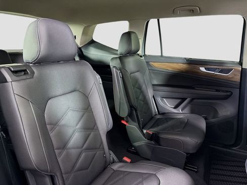 New 2026 Volkswagen Atlas SE AWD/4WD image 28