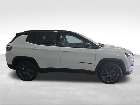 New 2026 Jeep Compass Limited AWD/4WD image 10