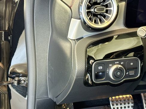 Used 2026 Mercedes-Benz CLA 250 image 10