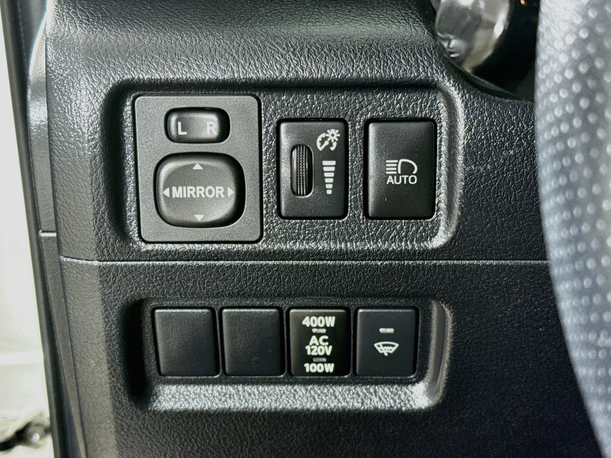 Certified 2022 Toyota 4Runner SR5 AWD/4WD image 12