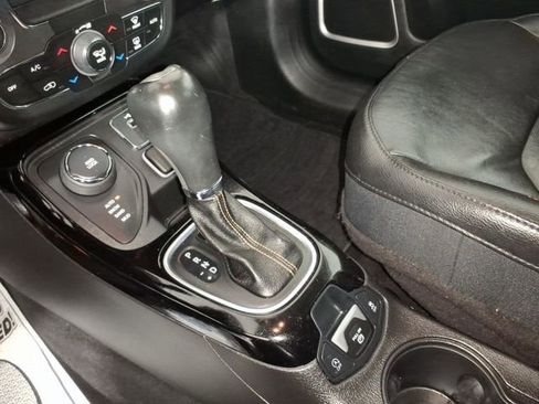 Used 2020 Jeep Compass Limited image 23