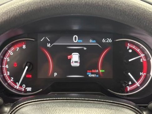 Used 2025 Toyota RAV4 XLE FWD image 31