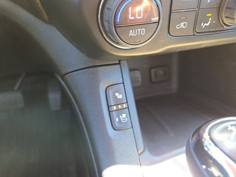 Used 2018 GMC Acadia Denali w/ Technology Package AWD/4WD image 20