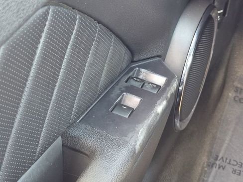Used 2013 Ford Mustang Premium RWD image 13