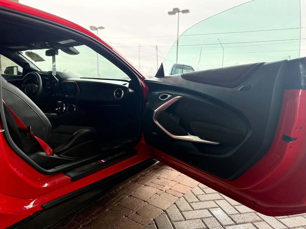 Used 2020 Chevrolet Camaro ZL1 RWD image 36