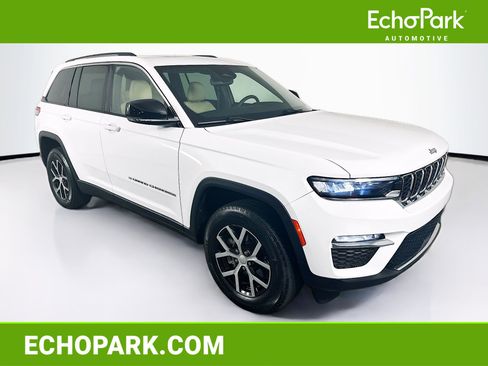 Used 2023 Jeep Grand Cherokee Limited RWD image 1