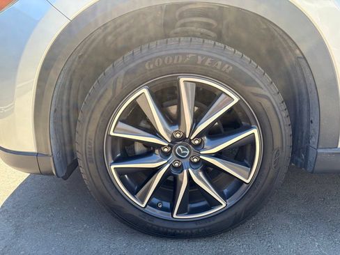 Used 2018 MAZDA CX-5 Grand Touring FWD image 11