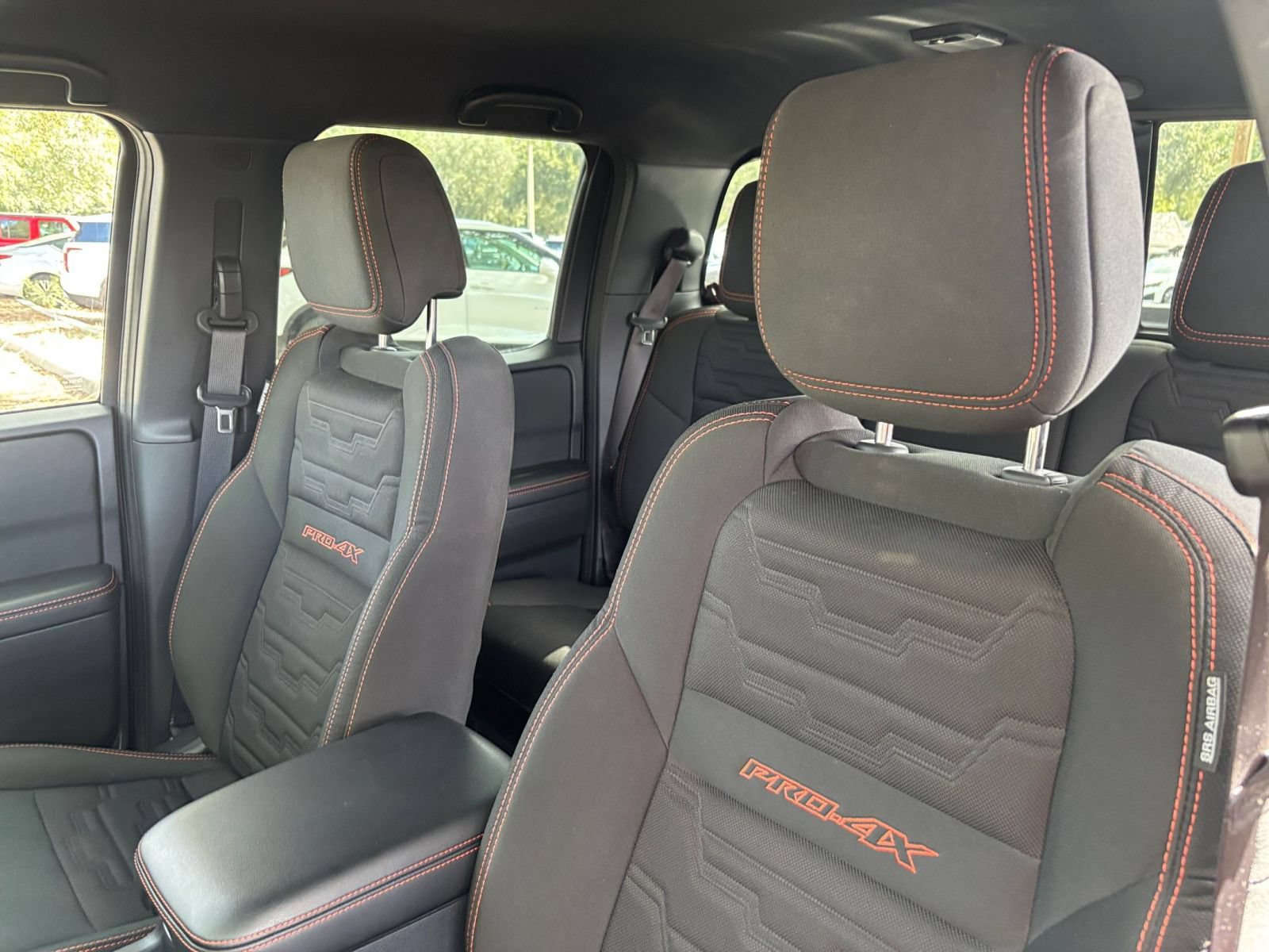 Used 2026 Nissan Frontier PRO-4X AWD/4WD image 35
