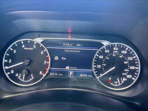 Used 2025 Nissan Sentra SR FWD image 7