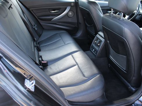 Used 2013 BMW 335i xDrive Sedan image 19