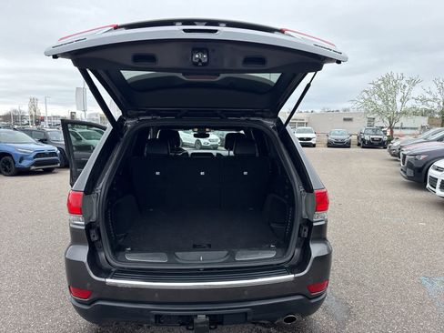 Used 2018 Jeep Grand Cherokee Limited w/ Trailer Tow Group IV image 23