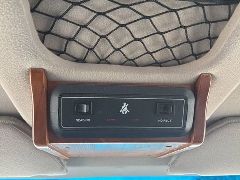 Used 1999 Ford E-150 and Econoline 150 image 35